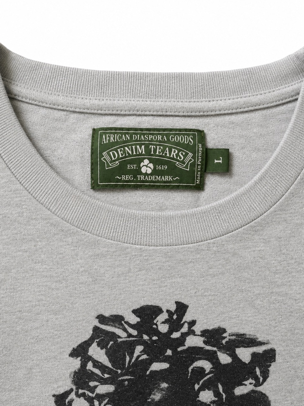Denim Tears Men’s Gray Short Sleeve Graphic Tee with Black Art Motif - Picture 2 of 7